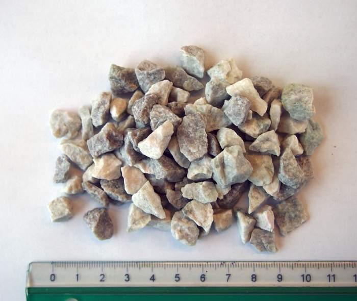 salg af Granitskærver hvidmix 8-11mm - 6 x 1000 kg, leveret