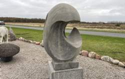 skulptur limestone æg