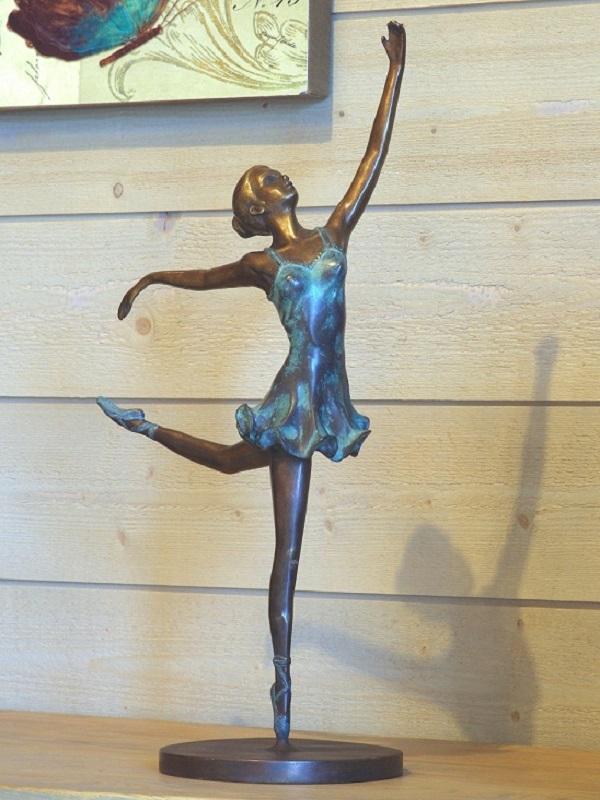 sommar Personen som bestämmer hink Køb Ballerina 1 Bronzefigur - Bronze menneske figurer og skulpturer sommar Personen som bestämmer hink Køb Ballerina 1 Bronzefigur - Bronze menneske figurer og skulpturer