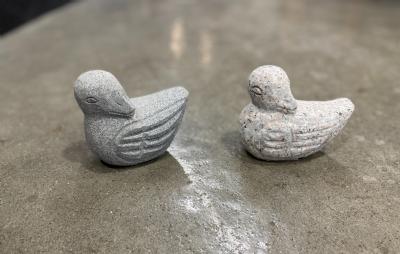 salg af And i granit L 11 cm