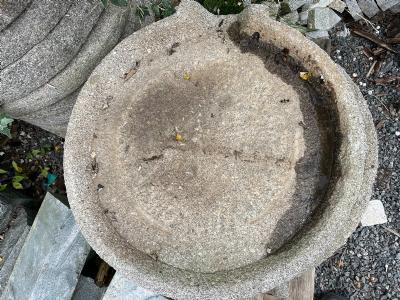 salg af Antik møllesten