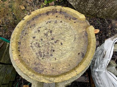 salg af Antik møllesten