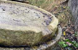 antik møllesten nr 4