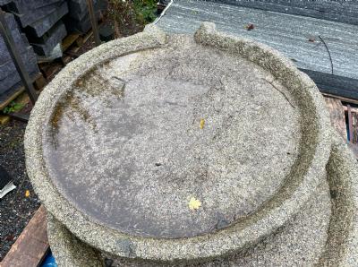 salg af Antik møllesten