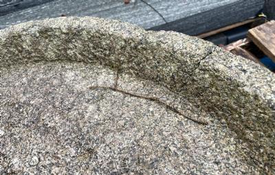 salg af Antik møllesten