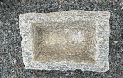 salg af Antik trug