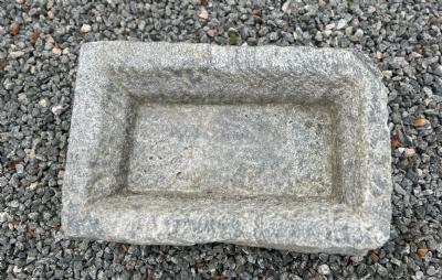 salg af Antik trug