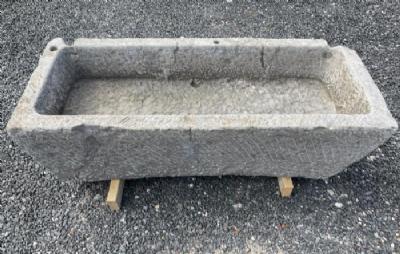 salg af Antik trug