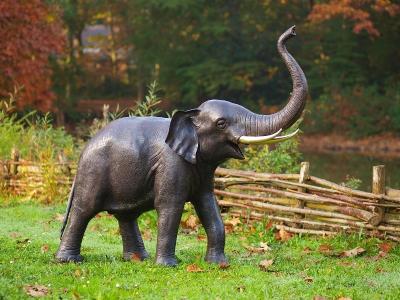 salg af Elefant springvand