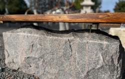 bænk granitklods