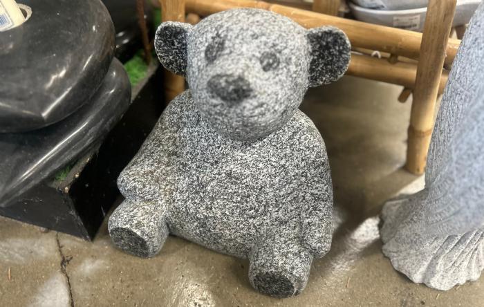 salg af Bamse gråsort granit