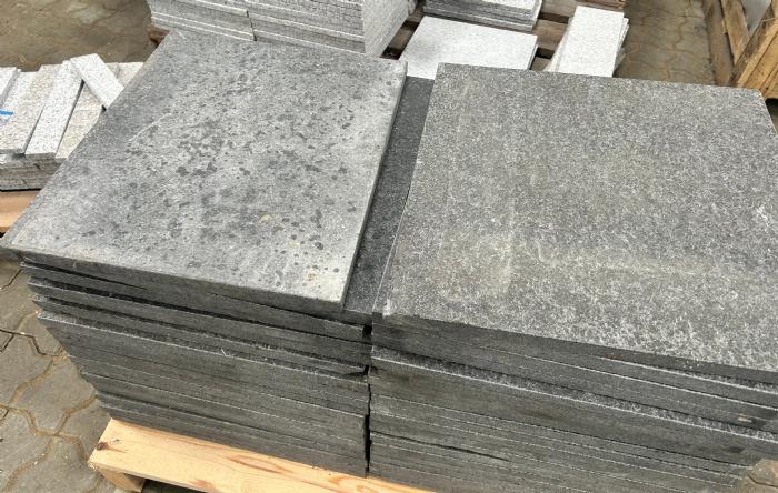 salg af Fliser Basalt brændt restparti