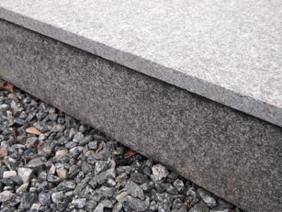 salg af Trappeplade 100x35x2 cm sort basalt