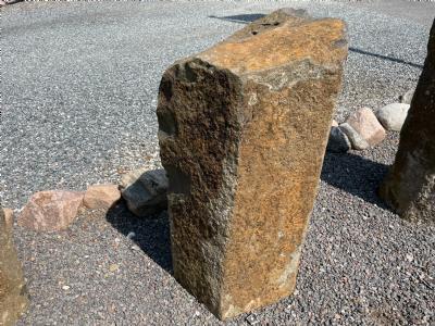 salg af Rustik Basalt Søjle - Lavasten
