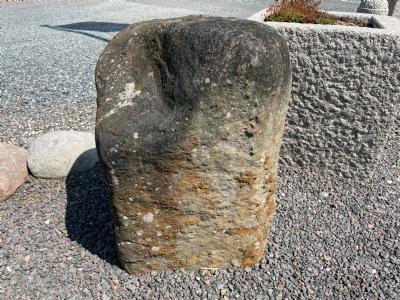 salg af Rustik Basalt Søjle - Lavasten