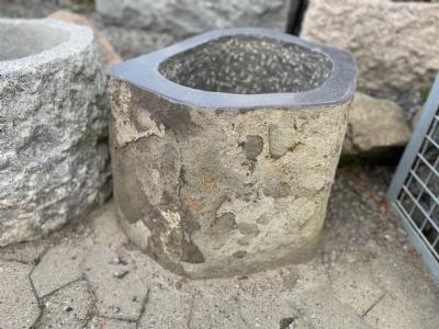 salg af Basalt plantetrug flere varianter