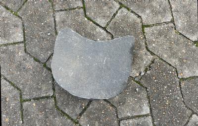 salg af 6 stk. bedsten sort basalt