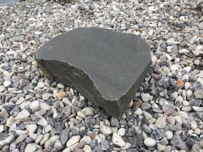 salg af 1 stk. bedsten sort basalt