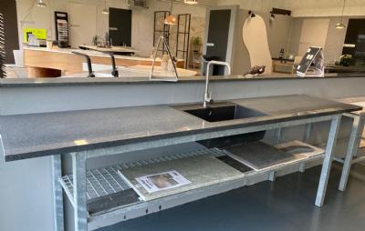 salg af Bordplade gråsort granit m. Blanco vask