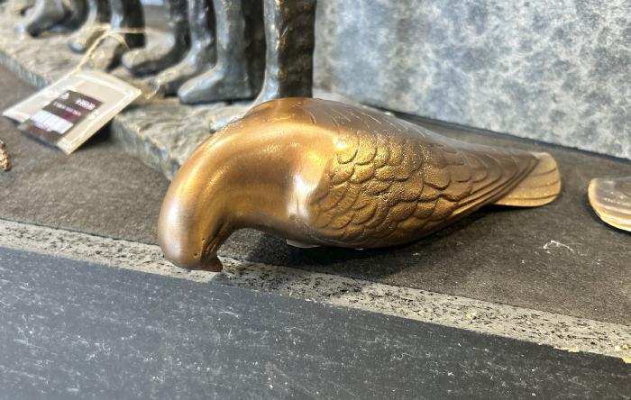 salg af Bronze due gylden