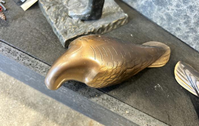 salg af Bronze due gylden