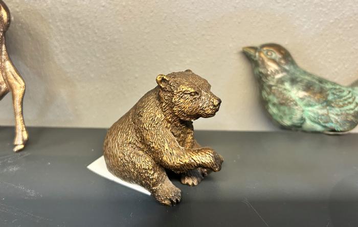 salg af Bronze isbjørn