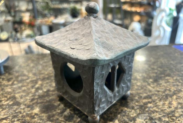salg af Bronze lanterne antik