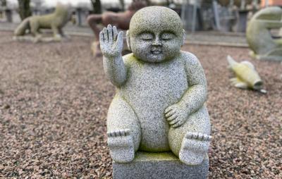 salg af Buddha med løftet hånd