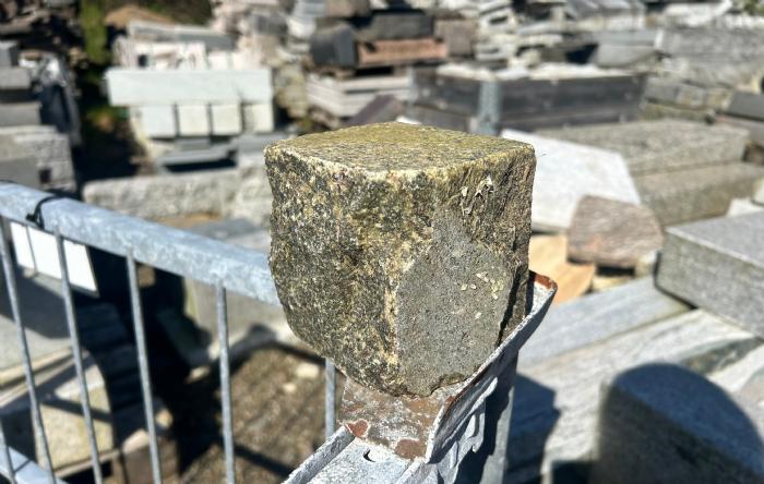 salg af Chaussesten blå indisk kløvet/savet