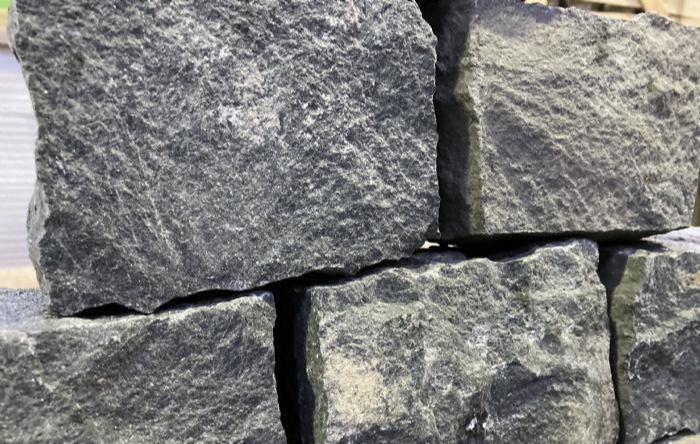 salg af Chaussesten sort basalt