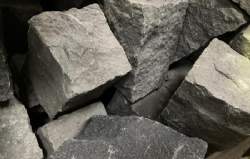 basalt klods chassessesten