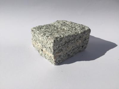salg af Chaussesten grå granit, kløvet