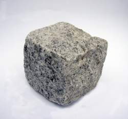 Chaussésten grå indisk granit
