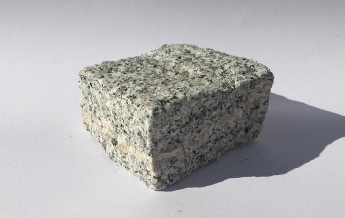 salg af Chaussesten lys grå granit