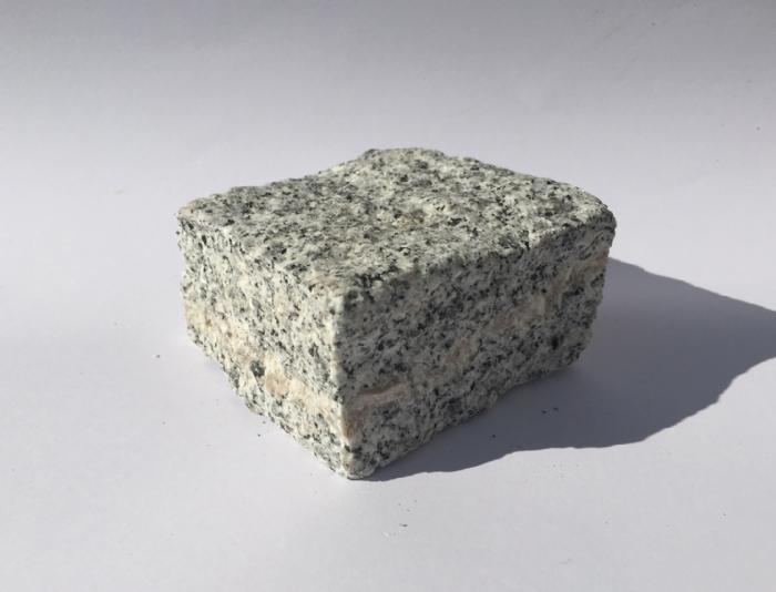 salg af Chaussesten lys grå granit