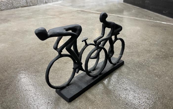 salg af Cyklister sort metal