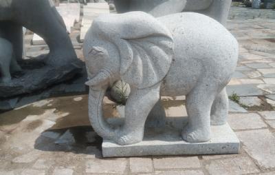 salg af Elefant grå L100 x h 85