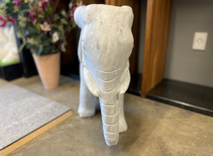 salg af Elefant hvid marmor