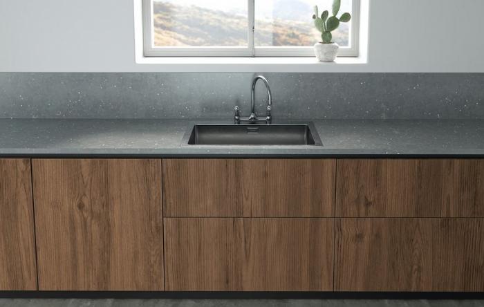 salg af Silestone FFROM 02