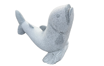 salg af Fiskeskulptur grå granit