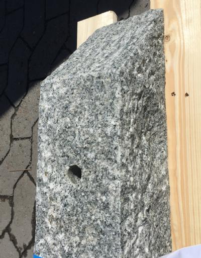 salg af Flagstangssokkel granit flere typer