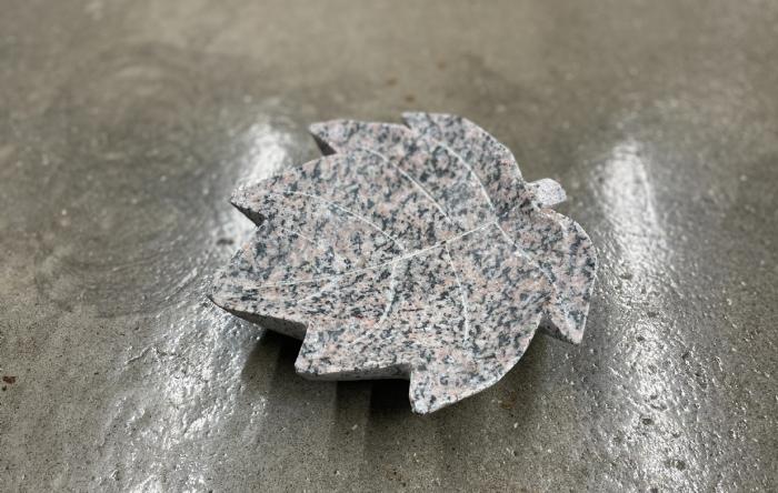 salg af Fuglebad blad form