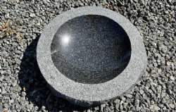 fuglebad sort poleret granit