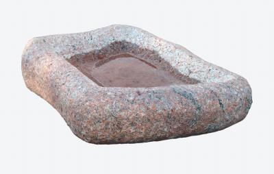 salg af Fuglebad Kira naturform rød granit