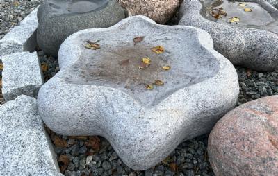 salg af Fuglebad naturform bølget