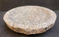 fuglebad rosa granit rund