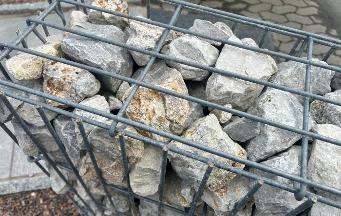 salg af Gabion med beige granit fyld