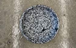 rundt fuglebad gråsort granit