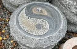 fuglebad yin yang granit
