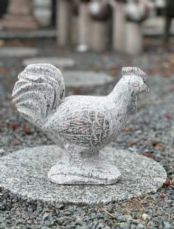 høne granit figur